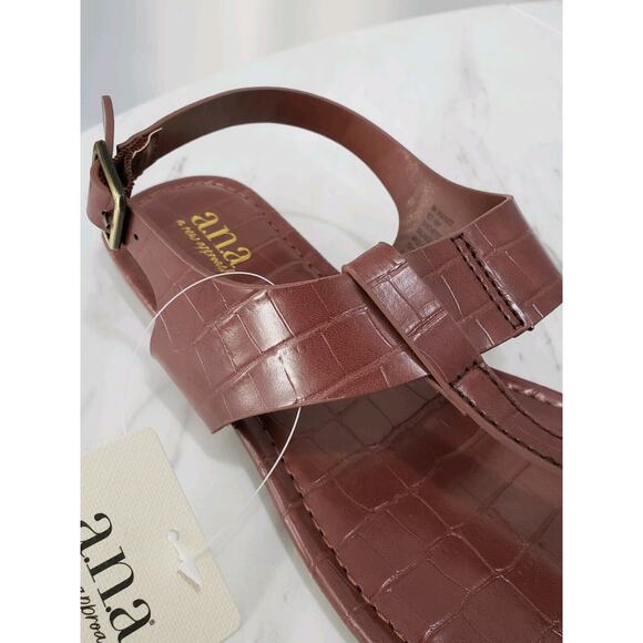 a.n.a -‎ Womens Kate T-Strap Flat Sandals Brown Cognac Faux Leather Crocodile 8 - Picture 2 of 8